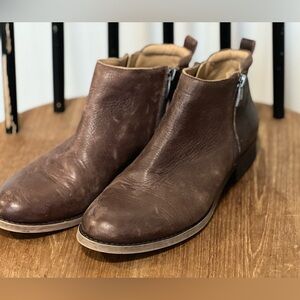 Franco Sarto Brown Ankle Zip Up Boots Flat Heel Size 8